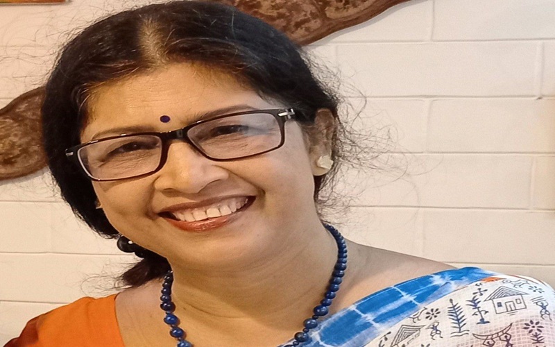 ঝ র্ণা  র হ মা ন